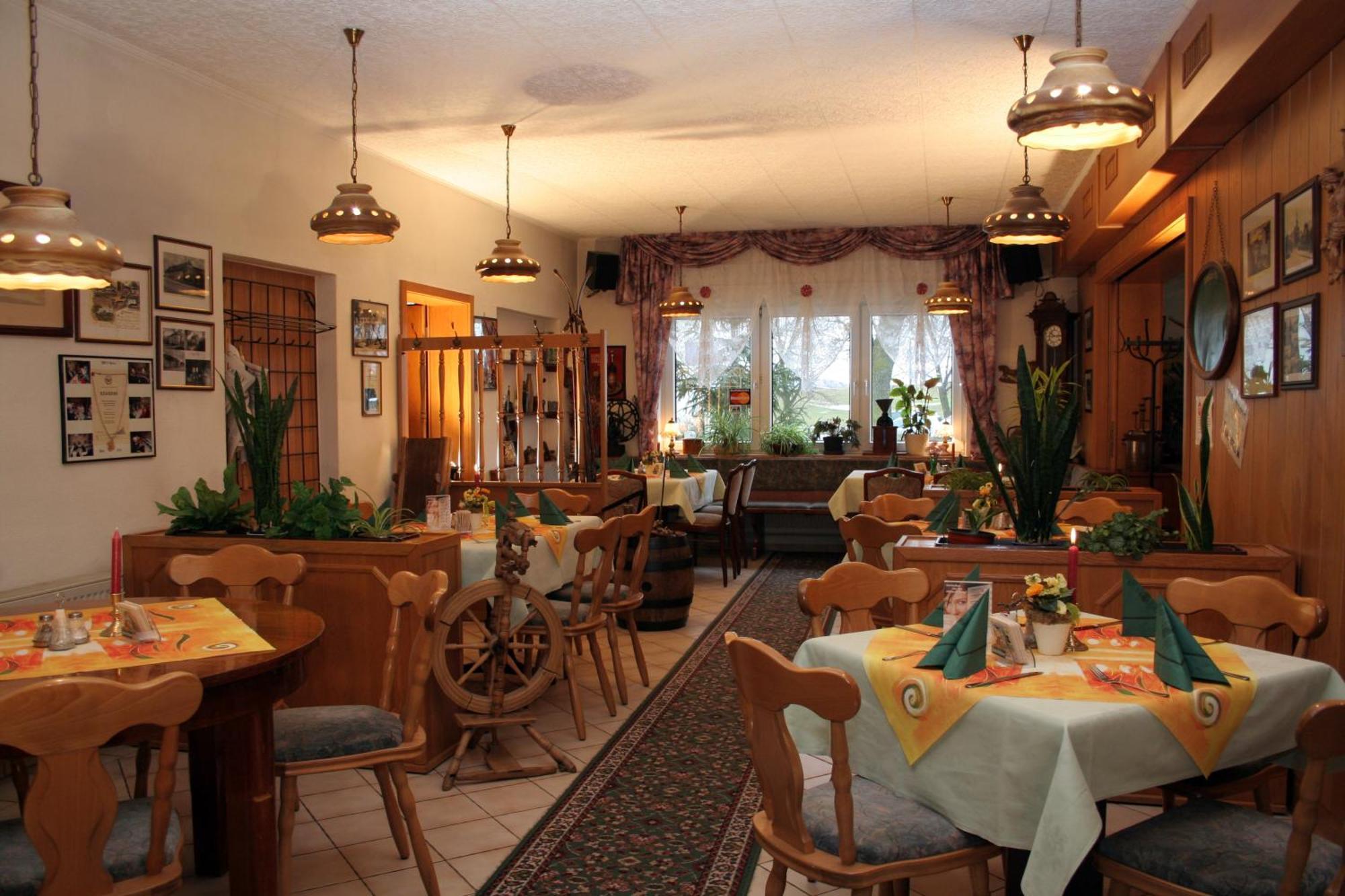 Familienhotel Zur Linde Panschwitz-Kuckau المظهر الخارجي الصورة