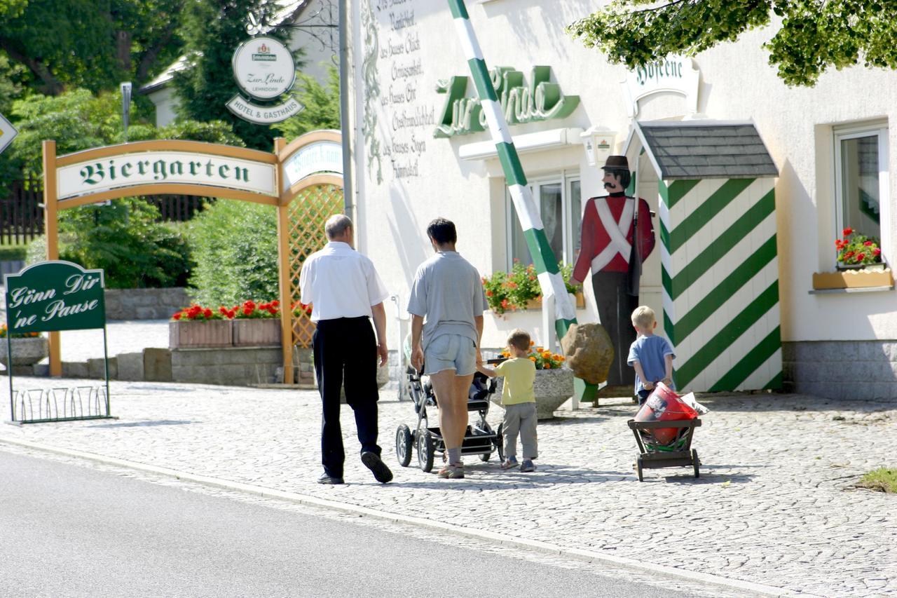 Familienhotel Zur Linde Panschwitz-Kuckau المظهر الخارجي الصورة